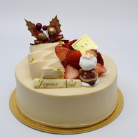 「ブロンドチョコレートのショートケーキ」5号サイズ（約15cm）5,400円（税込）。