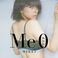 田中美麗 2nd写真集『Me0』（出版、制作：gutta、撮影：RIKKI）