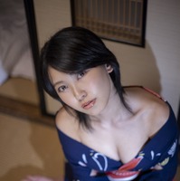 最高の美ボディ＆色気漂う表情披露……咲村良子がデジタル写真集 画像