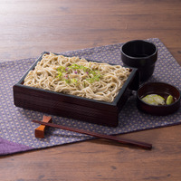 和食処とんでん、「季節の変わりそば」が爽やかな「紫蘇そば」に 画像