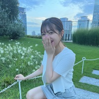 NMB48・貞野遥香、撮影中にくしゃみ連写ショット「かわいい」「ハクションって音聞こえそう」 画像