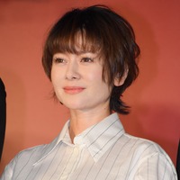 真木よう子、事実婚を公表「突然の発表でごめんなさい」 画像