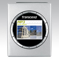 　トランセンドジャパンは、次世代マルチメディアカード「MMCplus」と、SDメモリーカードやマルチメディアカードも利用可能なフラッシュメモリ型MP3プレーヤー「T.sonic Photo」を6月上旬に発売する。