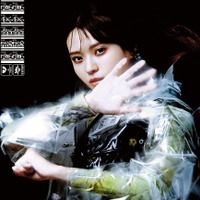 櫻坂46、最新シングル「承認欲求」特別仕様盤が発売！卒業発表した小林由依がメインビジュアル 画像