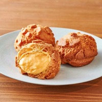 [eggg Park（エグゥーパーク)]（東京都小平市）平飼い卵のシュークリーム（１個）432円