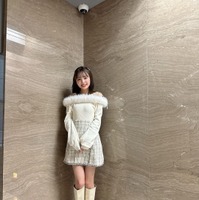 NMB48新澤菜央、フワフワ私服春コーデに「天使すぎる」「可愛さ1000点」の声 画像