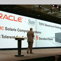 「Oracle OpenWorld 2009」のライブ配信より