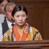 寅子、裁判中に「はて？」　検察の矛盾を突く『虎に翼』第24話 画像