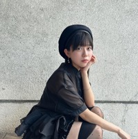 間もなく1st写真集発売のSTU48工藤理子、私服姿に反響「黒も似合う」「絶対領域も神」 画像