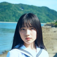 STU48・岡村梨央、1st写真集で15歳等身大の姿！「初恋を思い出すような、あたたかい気持ちになってもらえるといいな…！」