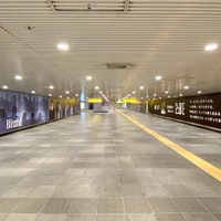 BE:FIRSTの特大特殊ポスターが東急渋谷駅構内に登場