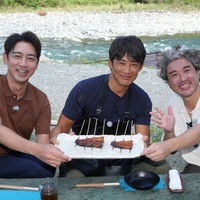 （左から）小泉孝太郎、反町隆史、ムロツヨシ（日光）　(C) フジテレビ