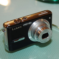 LUMIX DMC-FX9