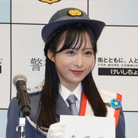 小栗有以【写真：竹内みちまろ】