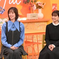 10月31日放送『この世界は1ダフル』佐藤栞里、乙葉　(C)フジテレビ