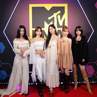 LE SSERAFIM「2024 MTV EMA」レッドカーペット　(P)&(C) SOURCE MUSIC