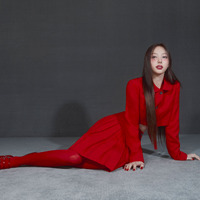 「NAMING.」の新WEB CMに出演したTWICEのNAYEON