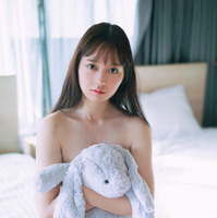 AKB48・大盛真歩、“うさぎブラ”で胸元ギリギリまで露出！ 1st写真集先行カット第3弾 画像