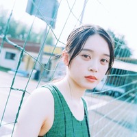 髙石あかり、初のカレンダー「Ito」発売が決定！ 同世代の写真家・増田彩来とタッグ 画像