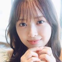 日向坂46の同期メンバーが濱岸ひよりの1st写真集をチェック！ その反応は… 画像