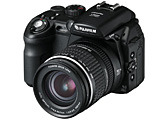 富士写、903万画素CCDと10.7倍ズーム搭載の高感度デジタルカメラ「FinePix S9000」 画像