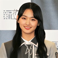 櫻坂46・山﨑天、『東京カレンダー』に登場！ 大好きな“お鮨”に始終ご機嫌 画像