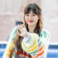 “網タイツ”ウェディングフォトも話題に…歌手ヒョナ、結婚後初のカムバック決定！ 画像