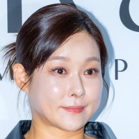 韓国未流通のブランドノベルティを転売？突然の疑惑を女性タレントが説明…業者も登場 画像