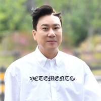 7億円の借金を昨年完済、一日3時間睡眠で乗り切った51歳韓国歌手が20年ぶりの結婚を発表