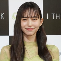 井桁弘恵【写真：竹内みちまろ】