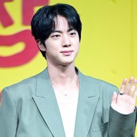 BTS・JIN、韓国の小児科に1000万円超を寄付「明るく走り回ることができるように願う」