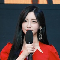サッカー選手の彼氏の“公開プロポーズ”で話題！韓国女子アナのキス顔SHOTに胸キュン「魅力的です…」【PHOTO】