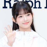 IVE・レイ、ピタっとトップスから“意外なボリューム感”…「伝説」「かわいすぎる」と反響【PHOTO】