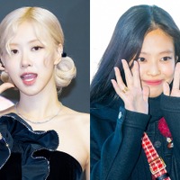 ロゼ、ジェニーの膝の上でにっこり…メットガラで輝いたBLACKPINKの友情