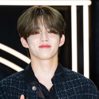 SEVENTEEN・エスクプス、学ラン姿がまるでアニメキャラ！“爆イケビジュ”に「先輩、反則です」【PHOTO】