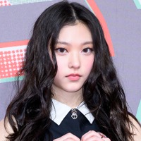 “活動中断”のNewJeans・ヘリン、誕生日にファンへ感謝のメッセージ「大変な時期に応援してくれて…」