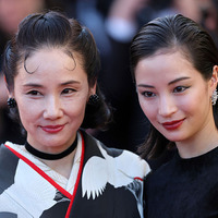 左から吉田羊、広瀬すず（Photo by Vittorio Zunino Celotto/Getty Images）