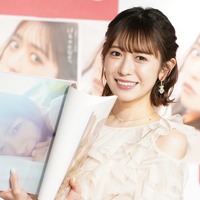 小泉遥香【写真：竹内みちまろ】