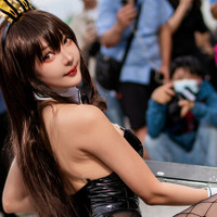 ノワール『勝利の女神:NIKKE』／XUXU 星野秀奈（Instagram：xuxu_0330）【日本】