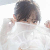 『塩見きら1st写真集　きらららぽん』撮影：藤本和典