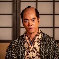 大河ドラマ『べらぼう～蔦重栄華乃夢噺～』大田南畝（四方赤良）を演じる桐谷健太　（C）NHK
