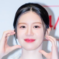 圧倒的美少女…コ・ユンジョン、初夏のファッションで魅せる洗練された瞬間【PHOTO】