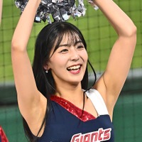 韓国チアガール、スイムウェア姿の美貌丸出しSHOT！直視できない魅力にファンもタジタジ…【PHOTO】