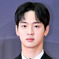 強盗捕まえて芸能界デビュー！『ノクドゥ伝』での女装が話題になった韓国俳優の“意外”な大学時代
