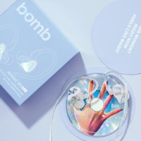 「IN-EAR EARPHONES」　(P)&(C) BELIFT LAB Inc.