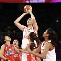 中国女子バスケ「220cm」の超大型18歳に韓国衝撃！「“災厄級”の存在」と嘆きも「無敵じゃない」と指摘した短所とは
