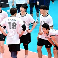 “日本と同じ土俵”ではないが…「アジアの辺境」に転落した韓国男子バレー、再起へストレート白星発進
