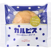 ジャンボシュークリーム　カルピス（税込216円）