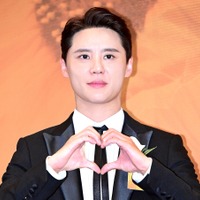 歌手ジュンス、コンサート・フィルム本編冒頭3分の映像を特別公開！第2・第3弾入場者特典も発表