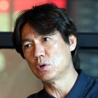 韓国代表・洪明甫監督インタビュー　逆風乗り越え導いたW杯、「指導者人生最後の挑戦」に示した覚悟